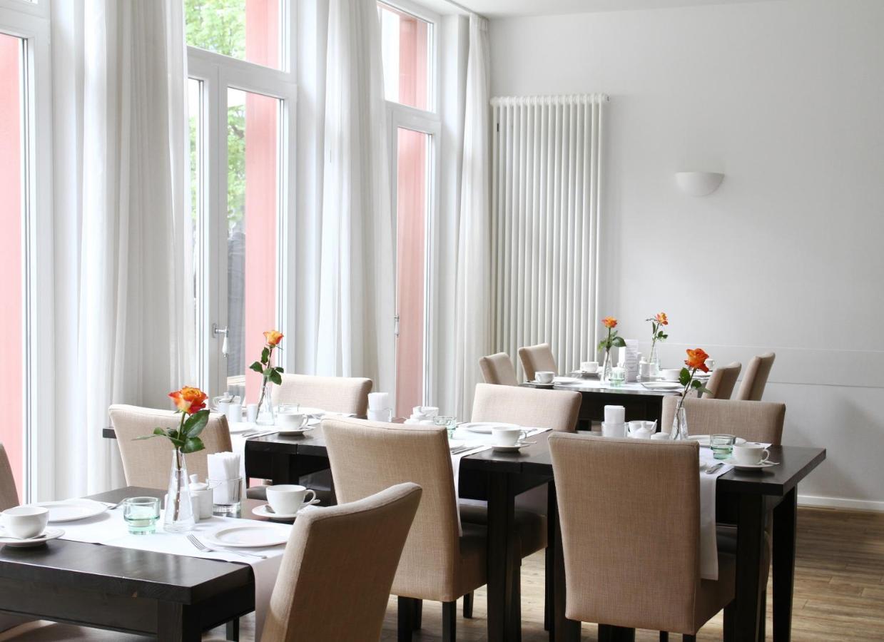 Hotel Bartmanns Haus Dillenburg Bagian luar foto
