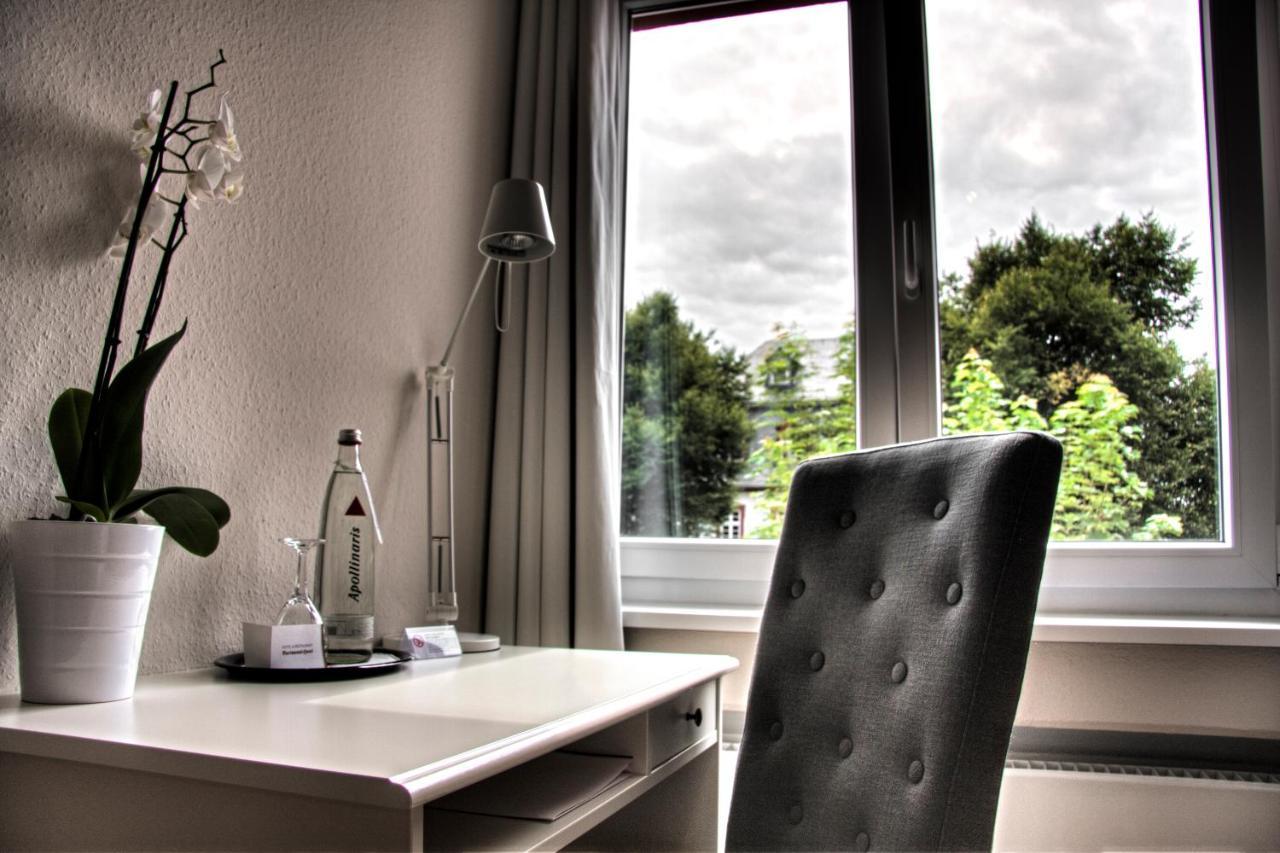 Hotel Bartmanns Haus Dillenburg Bagian luar foto